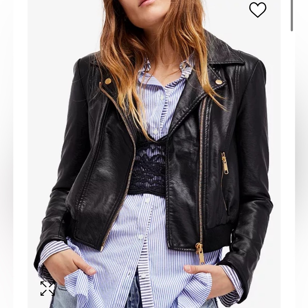 Free People Modern Vegan Bomber Jacket in Black. Size XS. Barely Worn. - Picture 2 of 6